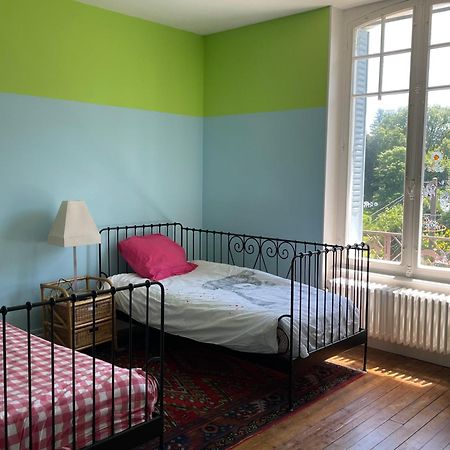 Holiday Home Villa Castel Marie Louise Néris-les-Bains Eksteriør bilde